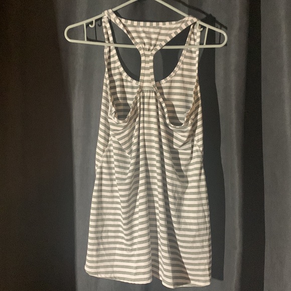 Stripped grey and white tank - Picture 2 of 2